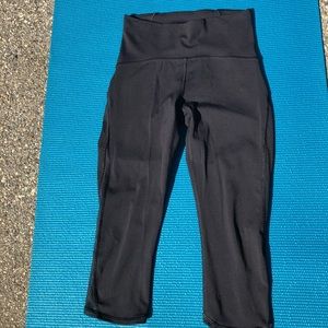 Lululemon crop leggings